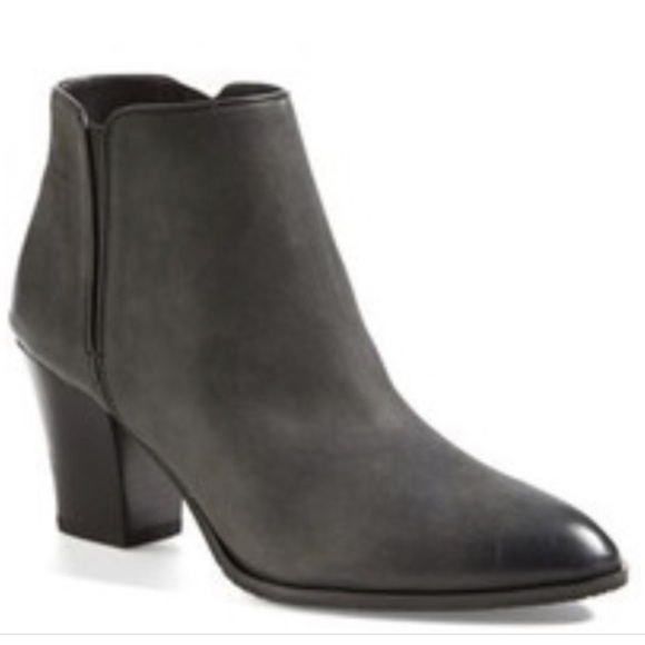 Franco Sarto Shoes - 🚨Franco Sarto Leather Agenda Booties Size 9